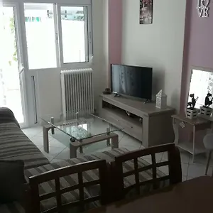 Dimos Yunanistan