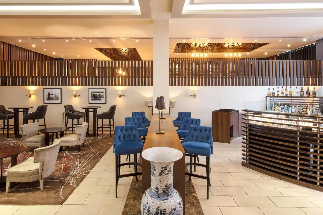 הית'רו Sheraton Heathrow Hotel 4*,  בריטניה