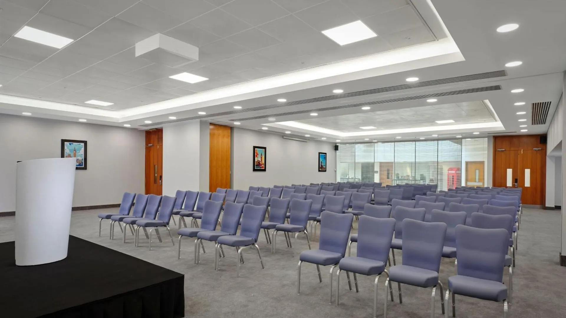 הית'רו Sheraton Heathrow Hotel