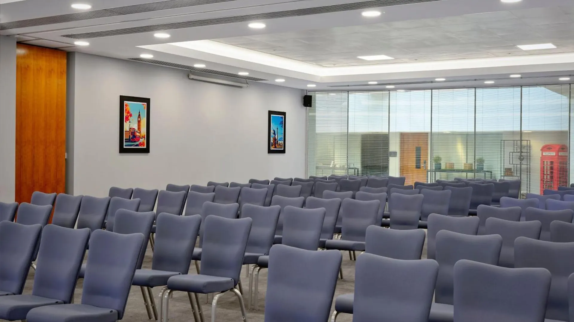 Sheraton Heathrow Hotel Hillingdon 4*,  Birleşik Krallık